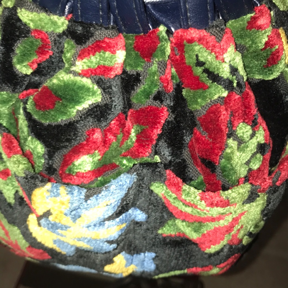 Vintage Carpet Tapestry Small Ball Bag π - Picture 8 of 8